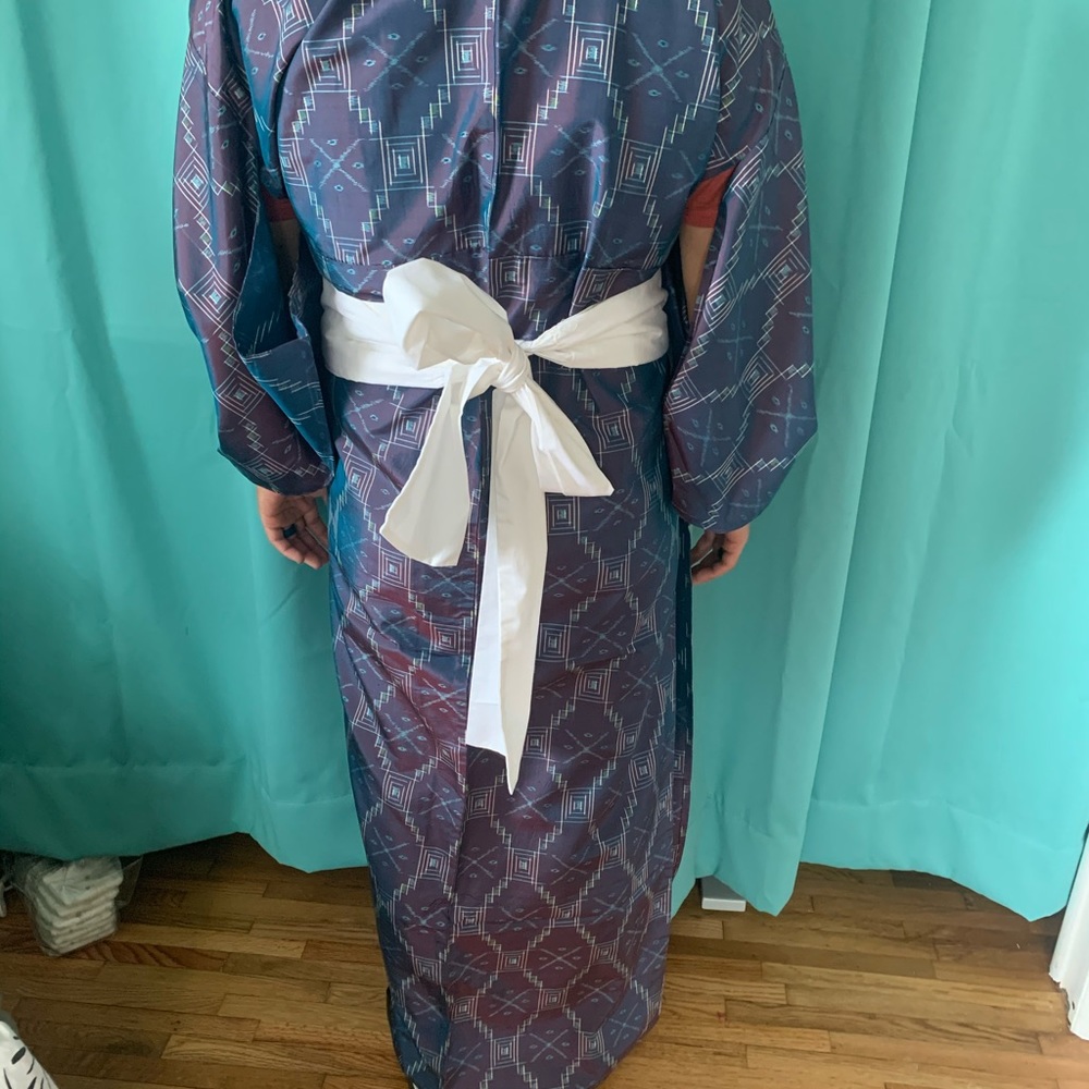 Japanese Kimono/ Robe - Picture 3 of 5